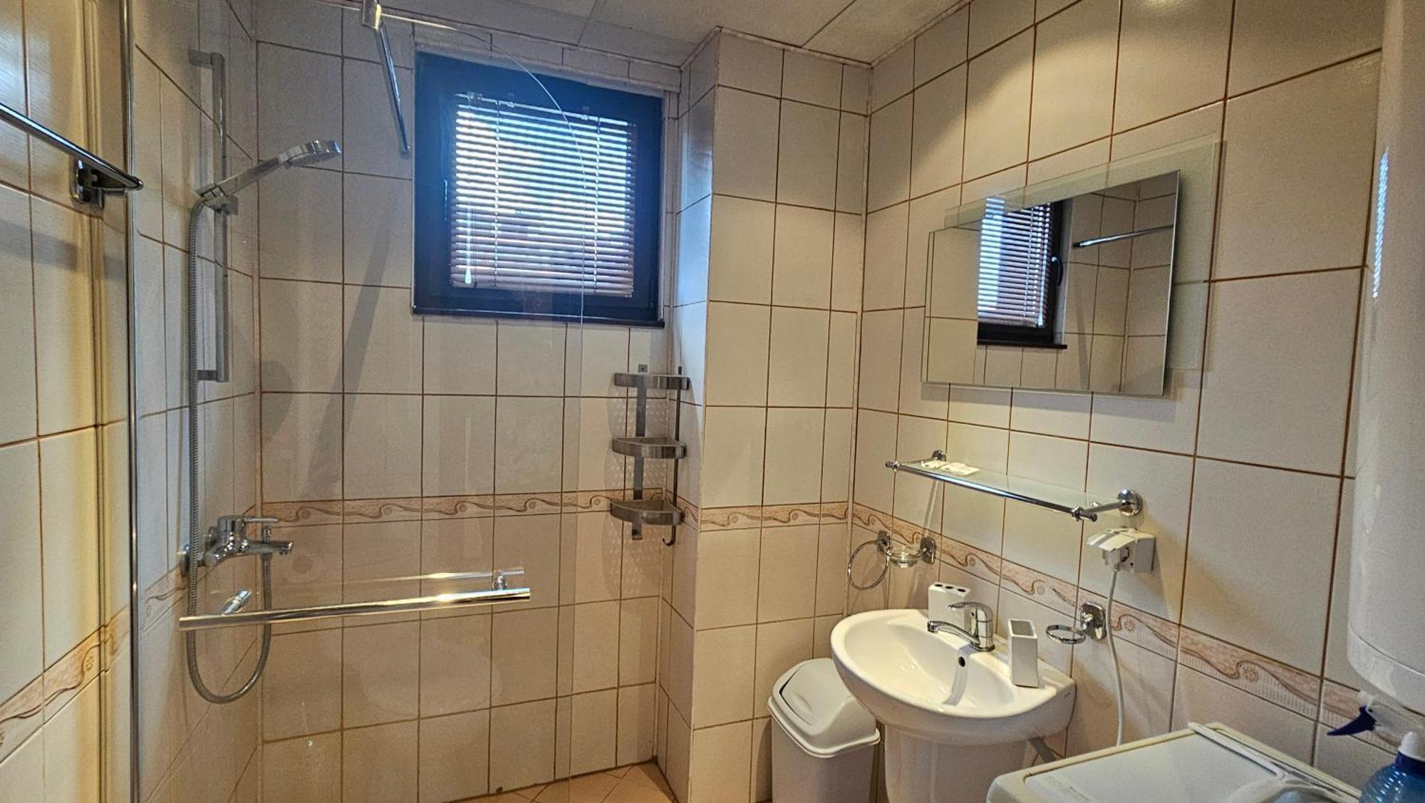 Ramada 2 Boutique Apartment Near Ski Road Banszko Kültér fotó