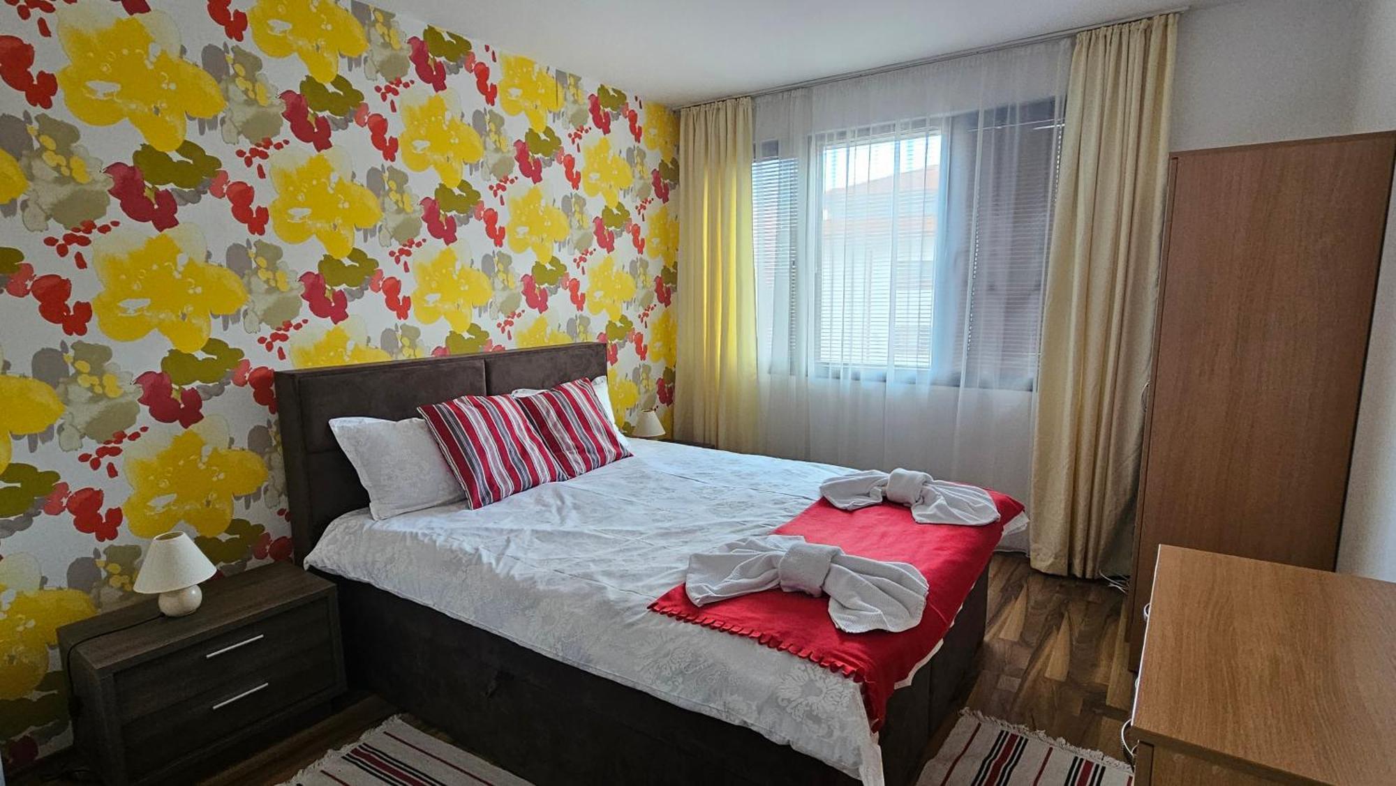 Ramada 2 Boutique Apartment Near Ski Road Banszko Kültér fotó