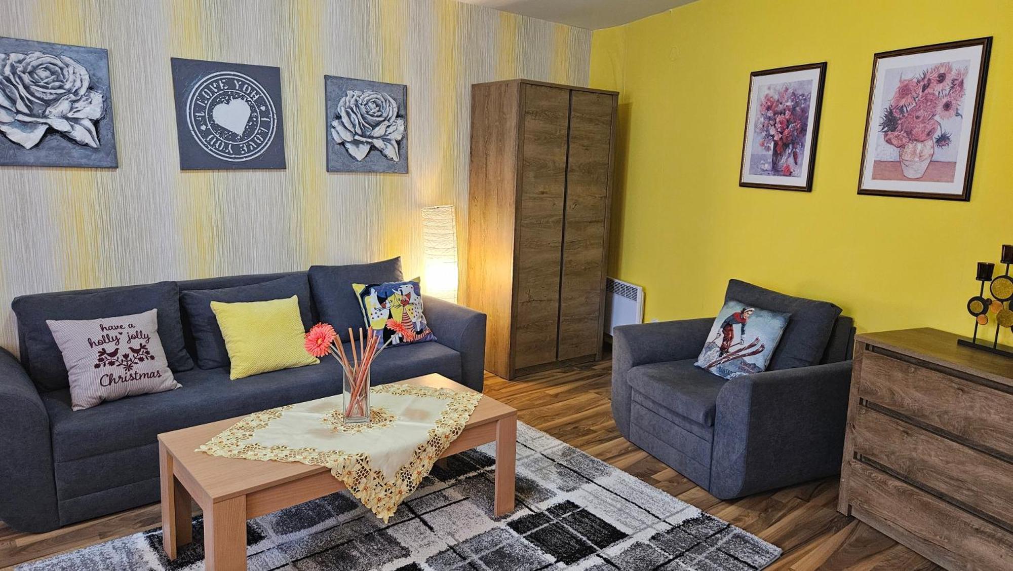 Ramada 2 Boutique Apartment Near Ski Road Banszko Kültér fotó